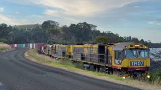 Trains in Tasmania: Train 35 hugging the Bass Strait