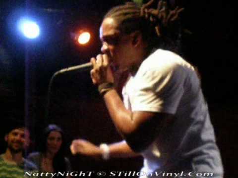 iLLspoKinN - Freestyle @ Bohemian Rap CD, Bowery Poetry Club, NYC, 4/29/10