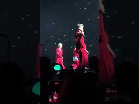 4K Mansae, Left & Right, Aju Nice (Seventeen) Be the Sun in Los Angeles 8/17/22