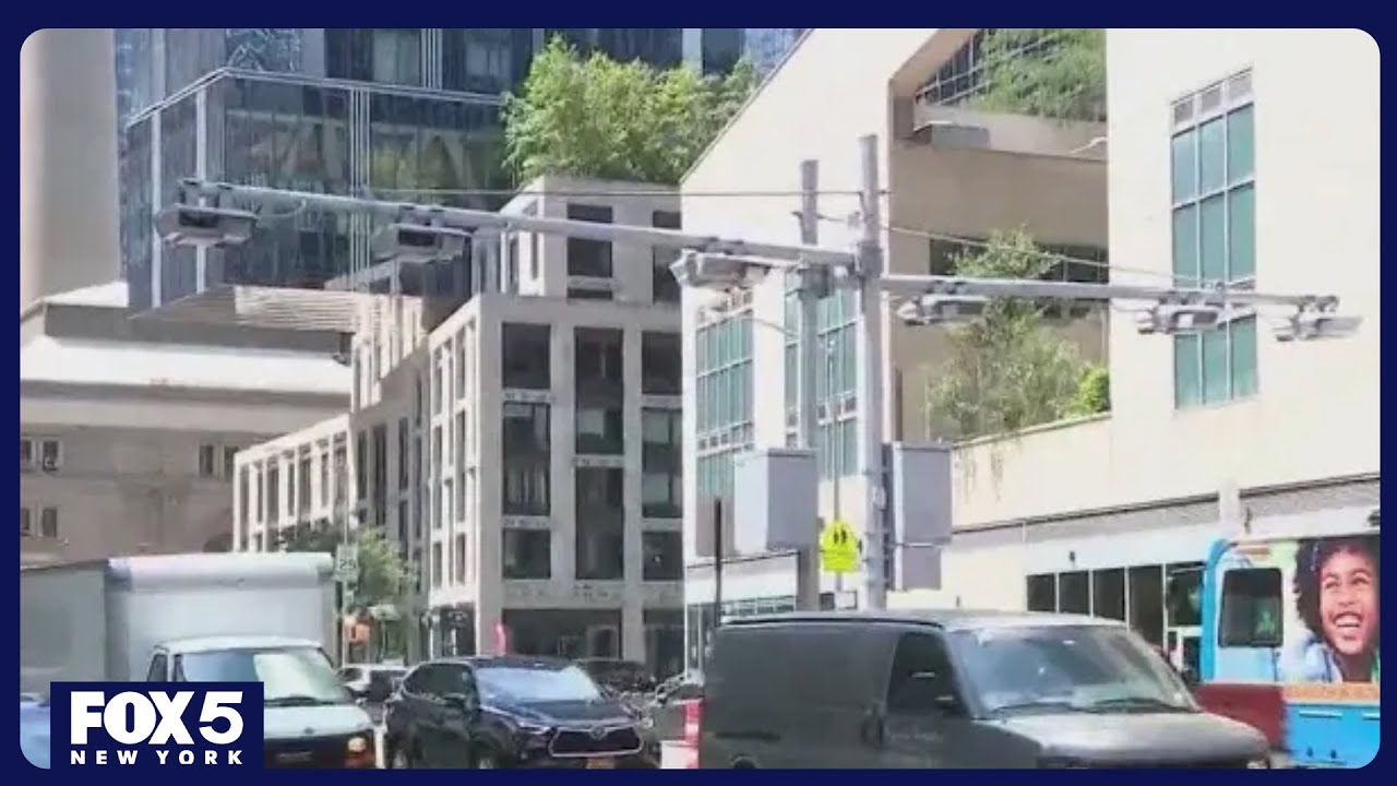 Gov. Hochul facing pressure to make deicision on congestion pricing