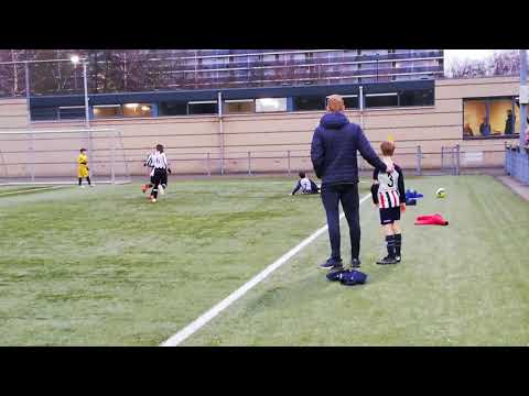 Excelsior Maassluis JO10-1 tegen Zwaluwen Vlaardingen JO10-1 op 01 februari 2020