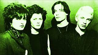 Siouxsie and the Banshees - Suburban Relapse (Peel Session)