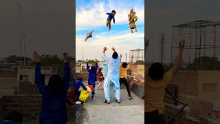 King 🤴 ka style to hero 🦸‍♂️ jasa ha palwan ban gaya #foryou #stunt #comedyfilms #funny #love