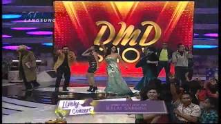 Download lagu DJ PUTIK SEKAR LANGIT feat Dewi Persik @DMD Show MNCTV 17 2 HD mp3 Download lagu DJ PUTIK SEKAR LANGIT feat Dewi Persik @DMD Show MNCTV 17 2 HD mp3