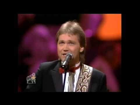 Midnight Fire - Steve Wariner