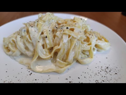Pasta ai 4 Formaggi, Primo Piatto Facile e Veloce da Preparare