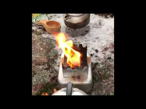 Familjen Friluft Special - F testar sin tekanna