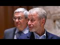 Abramovich’s Billions Leave Hedge Funds With No Way Out