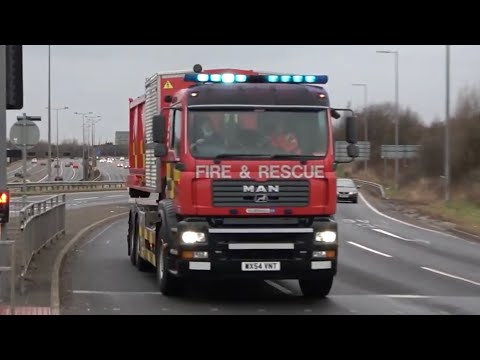 *RARE* Bolton Central High Volume Pump + Second Pump Responding - Greater Manchester Fire And Rescue