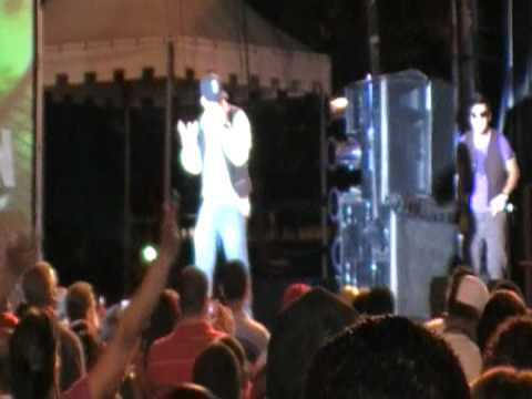 Leo y Baby Nory Siento