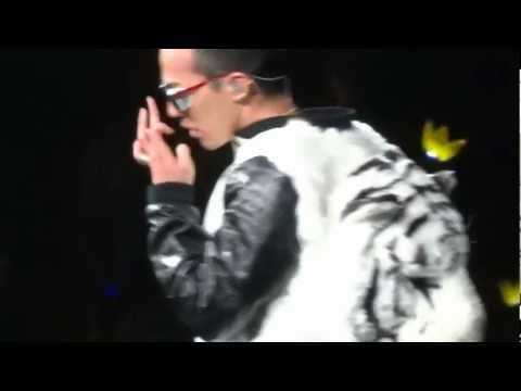 BIG BANG's "Crayon" Live ￼