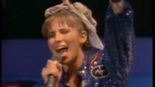 Debbie Gibson - Out Of The Blue.HQ.Live @.A.J.Palumbo Center.Pittsburg,(16.Sept-1988)