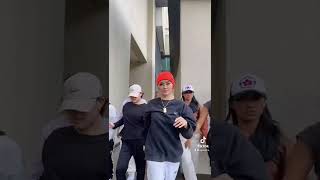 Download lagu #AGNEZMO & dancers - #BoyMagnet challenge mp3 Download lagu #AGNEZMO & dancers - #BoyMagnet challenge mp3