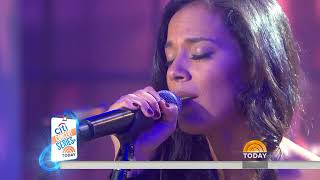 Johnnyswim perform ‘Let It Matter’