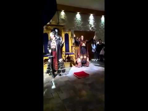 Pedida de mano de Abys