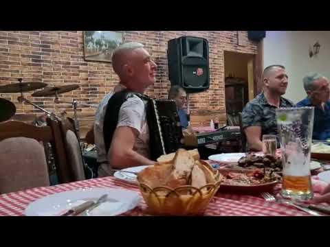 Mahir Burekovic - Kazi sinu da i ja postojim (uzivo)