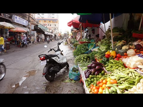 Market Morning Scenes - Walking Around Phsar 100 Knorg Market @ Tek Thla Phnom Penh