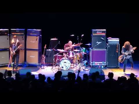Dinosaur Jr - Been There All The Time (Live In Toronto)