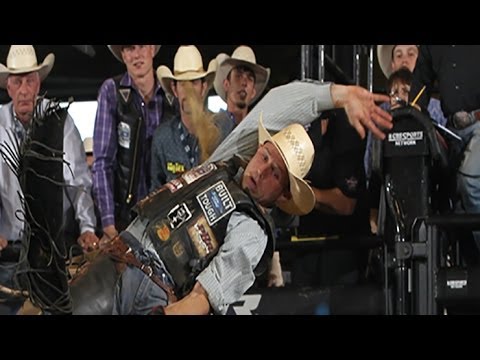 Billy Robinson takes a hit in the chute (PBR)