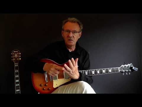 LES 2, ELEKTRISCH GITAAR, DE HOUDING