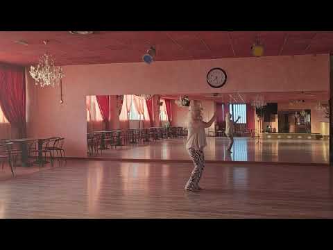 La notte vola by Lorella Cuccarini