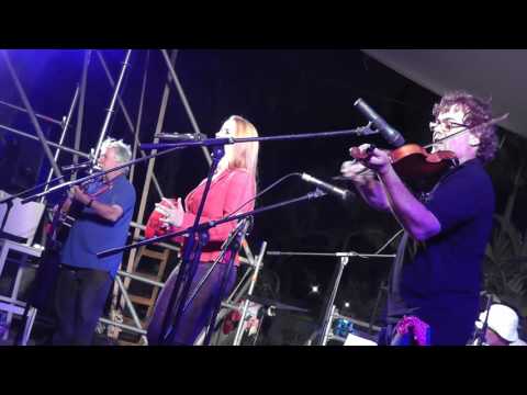 Yonatan Miller - Roll In My Sweet Baby's Arms