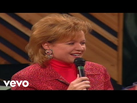 Bill & Gloria Gaither - Carry Me [Live] ft. Jeff & Sheri Easter