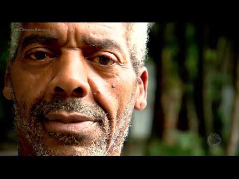 Conheça a trajetória de Edson Café, do auge do Raça Negra à dura realidade das ruas