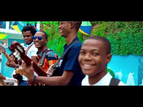 Tátá De Almeida Feat Texas - Choro de Semba