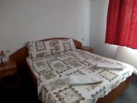 Pensiunea Trei Stejari - Tg Neamt Oglinzi - interior camera1