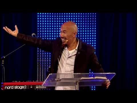 Francis Chan | I Am the True Vine - "just stay connected!"