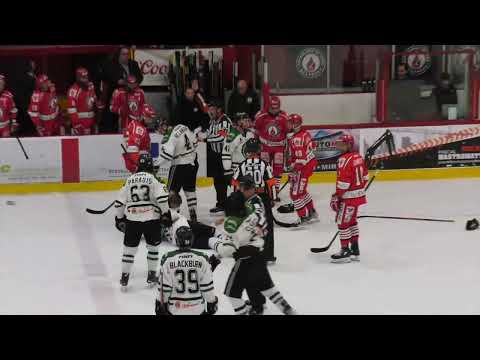 Derek Parker huge late hit on Patrick Bordeleau - 5 Minutes Major! - 03-02-23