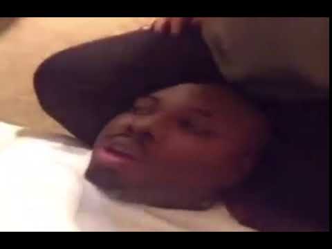 What the dog doin? Vine