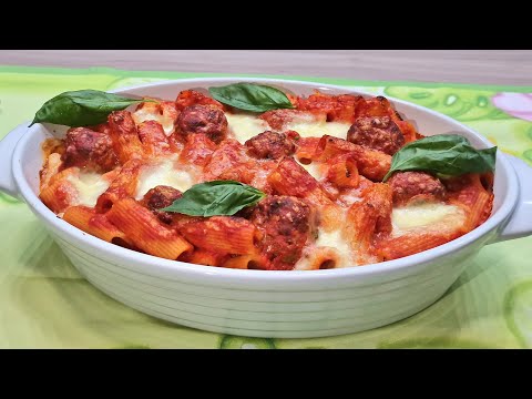 PASTA AL FORNO CON LE POLPETTE E MOZZARELLA RICETTA FACILE E VELOCE | Baked pasta with meatballs