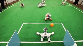 Global AI Leaders Call for Development Slowdown Amid Superintelligence Safety Concerns