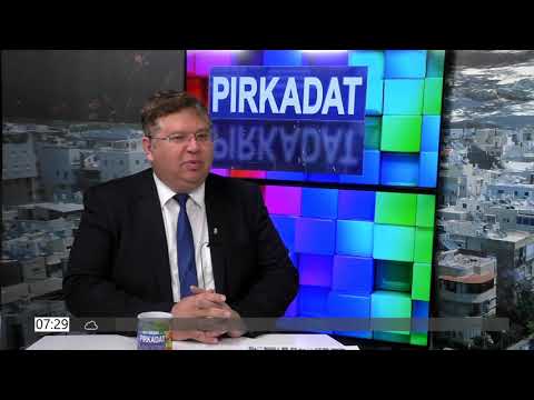 Dr. Bajkai István a magyar miniszterelnök az uniós csúcson...