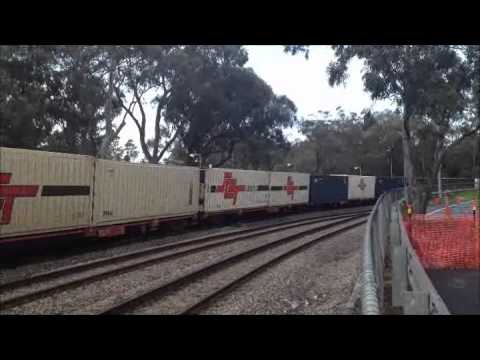 SCT freight 6MP9 at Blackwood. 8-9-2012.