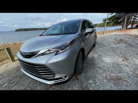 2022 Toyota Sienna Platinum Minivan 7 Passenger Walkaround POV DRive
