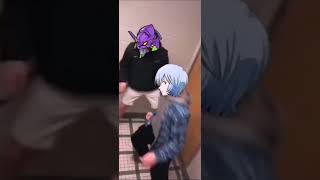 謎の中毒性がある海外オタクの雑なエヴァコラ