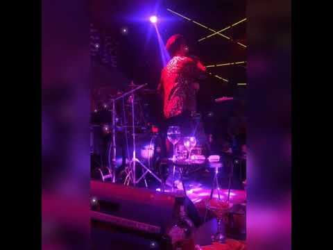 Sezgin Can feat Tan Taşçı - YALAN ( Canlı Performans )