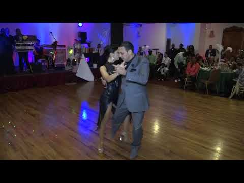 ANDRES BRAVO & CAROLINA JAURENA DANCING ARGENTINE TANGO