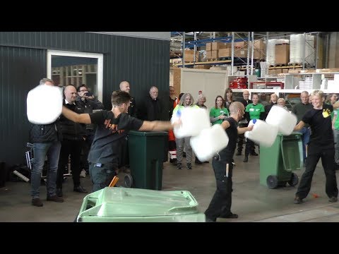 Genbrugsplads blev indviet med fuld musik