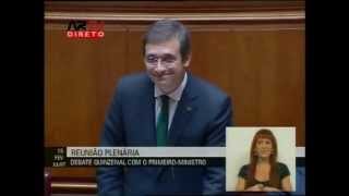 Passos interrompido por &quot;Grândola Vila Morena&quot;