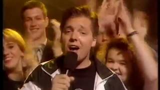 Paul Young - Oh Girl on top of the pops