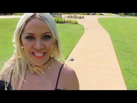 Elvis in Tupelo: The King was Born