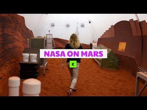 Living on a 3D Printed Replica of the Planet Mars for 378 days!