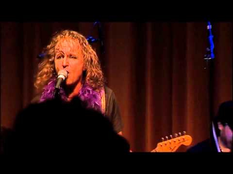 Svahnmärkt - Ziggy Stardust på David Bowie a Celebration