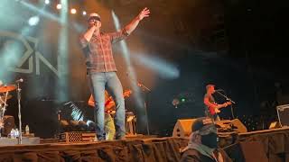 Easton Corbin Somebody's Gotta Be Country