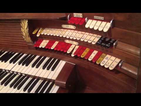 Jesse Crawford Plays "The Love Parade" on the Wurlitzer Organ