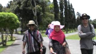 preview picture of video 'Rapika Sundari @ Candi Borobudur Jogja'